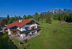 Ferienwohnungen Arnika Krün